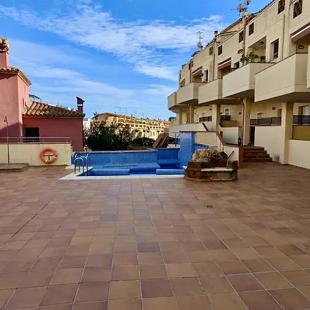 Evh123 Con Piscina Comunitaria Дом отдыха *