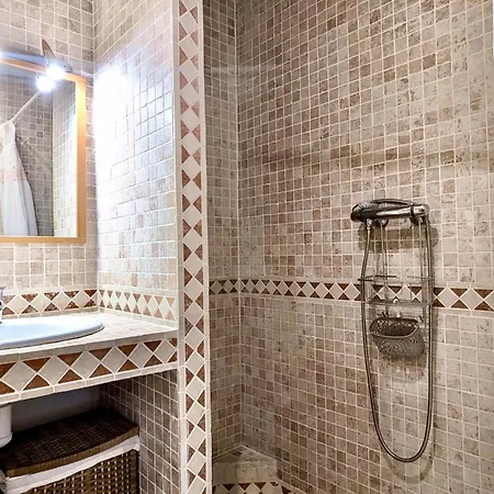 Дом отдыха Evh123 Con Piscina Comunitaria Тосса-де-Мар